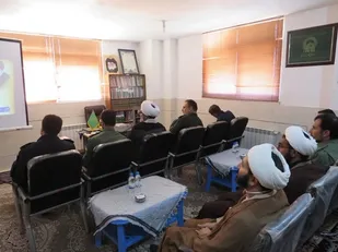 آیین تکریم و معارفه فرمانده گردان ۱۲۳ امام حسین(علیه السلام) تیران وکرون