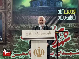 سردار شهید قاسم سلیمانی محور مقاومت را پایه&zwnj;ریزی کرد