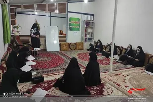 برگزاری کلاس روخوانی و روانخوانی قرآن در پایگاه حضرت زینب(س)