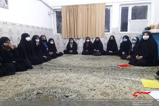 بازدید مسئول شبکه ارکان صالحین استان از پایگاه بسیج حضرت آسیه