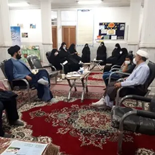 شورای شهری انتخاب کنیم که در تلاش برای پیاده کردن الگوی اسلامی باشد