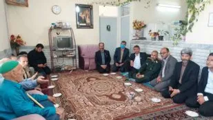 دیدار مسئولان با خانواده دارای 4 معلول در بردسکن
