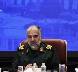 فرمانداران و فرماندهان ناحیه مقاومت بسیج میتوانند محور و پیشران وحدت در سطح سرزمین خود باشند/هر یادواره شهدای شهرستانی همراه با رونمایی یک کتاب باشد
