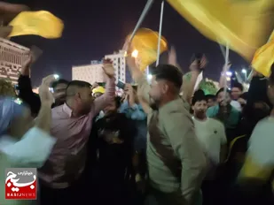 شادی مردم مشهد از حمله موشکی سپاه علیه رژیم صهیونیستی