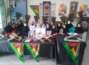 مراسم بزرگداشت شهادت حضرت زهرا (س) در مدرسه دخترانه رهبر