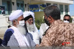 دیدار فرمانده سپاه چابهار با مولوی عارفی امام جمعه اهل سنت نگور