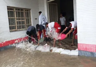 وقوع سیلاب در کجور / امداد رسانی به مناطق سیل زده
