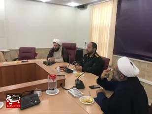روحانیون ادارات، ستون های تربیتی کارمندان هستند