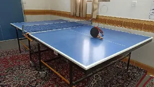 : اهدای وسایل ورزشی به پایگاه بسیج شهید اشرفی خوانسار