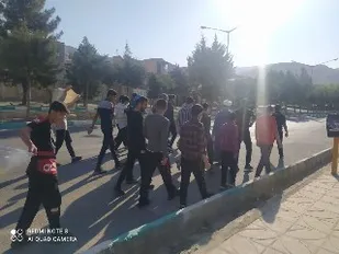 پیاده روی بسیجیان در شهرستان صحنه