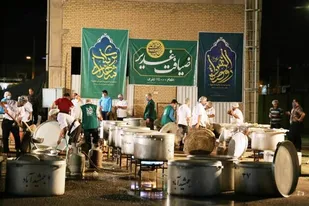 اطعام ۳۴ هزار نفری غدیر در دزفول برپا شد
