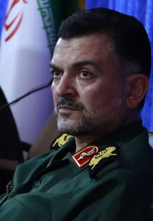 تعمیق همکاری سپاه و دولت در راستای خدمت رسانی به مردم