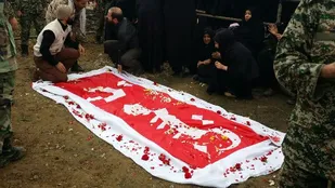 پیکر مطهر شهید فانوسی در بهشت زهرای دره مرادبیگ همدان آرام گرفت