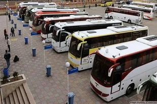 &zwnj;خدمات&zwnj;رسانی ۹۰ دستگاه اتوبوس استان فارس به زائرین در شلمچه