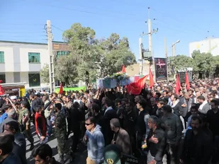 پیکر پاک شهید تازه تفحص شده &laquo;احمد روستایی&raquo; در ملایر تشییع شد