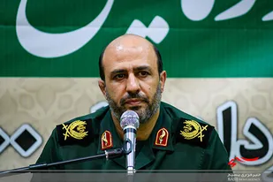 همه مسئولین تمام قد از صنعتگران حمایت کنند/ تلاش مجموعه سپاه در رفع موانع تولید