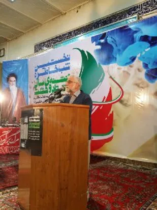حفظ انقلاب وظیفه پابرهنگان است