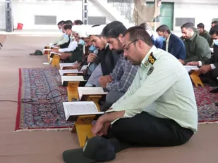 محفل انس با قرآن نیرو&zwnj;های مسلح شهرستان خاتم برگزار شد