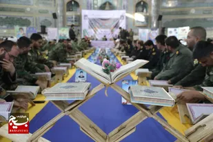 برگزاری محفل انس با قرآن در مصلی امام خمینی ره شهرکرد+عکس