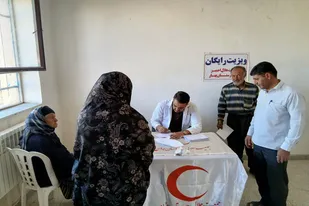 برگزاری کاروان سلامت هلال احمر در روستای حسن ابدال صالح آباد