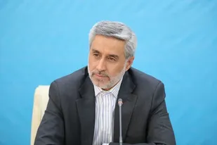 راهبرد جهاد کشاورزی تبدیل کشت&zwnj;های پر آب&zwnj;بر به کم آب و بهره&zwnj;وری باشد