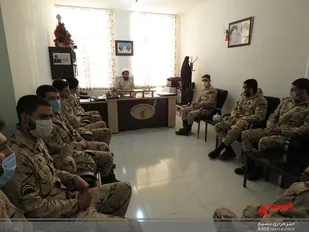 دیدار چهره به چهره حجت الاسلام تیشه کنی با سربازان سپاه ناحیه سنقر