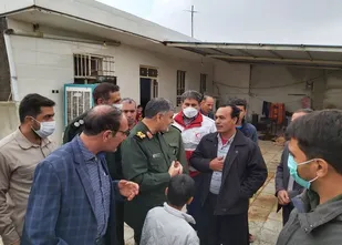 تاکید فرمانده سپاه امیرالمؤمنین(ع) بر شتاب بخشی به حل مشکلات سیل زدگان/ درمانگاه تخصصی سپاه در مورموری راه اندازی می شود+تصاویر