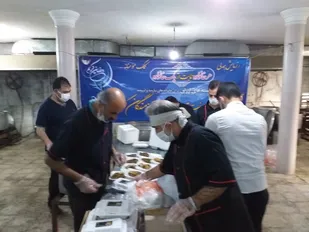 اوقاف استان البرز ۱۵۰۰ پرس غذای گرم بین نیازمندان توزیع کرد