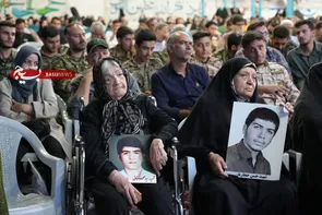 آئین مهمانی لاله ها