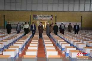 کمک های مومنانه مرندی ها در دستگیری از نیازمندان