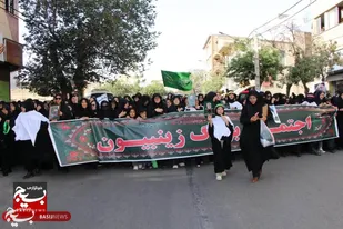 اجتماع بزرگ زینبیون در زنجان برگزار شد