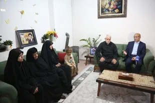 شهید کهریزی ابرقدرت&zwnj;ها را به عقب راند و خار چشم دشمنان بود
