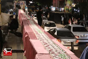 عاشقان امام رضا (ع) ۱۱۰ متر کیک پختند