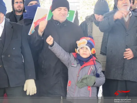 راهپیمایی عظیم 22 بهمن ماه در زرندیه
