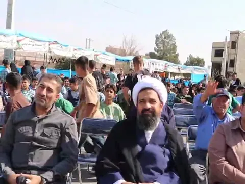 جشنواره اقتصاد مقاومتی شهرستان چهارباغ، با حضور مسئولان استانی برگزار شد