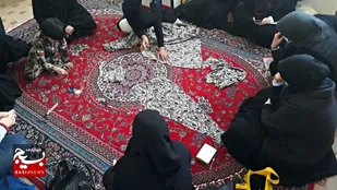 دوخت چادر و مقنعه در پایگاه حضرت زهرا(س) استان قم آموزش داده شد