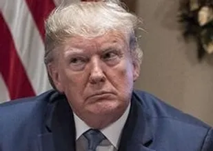 پرونده استیضاح ترامپ تحویل سنا داده شد