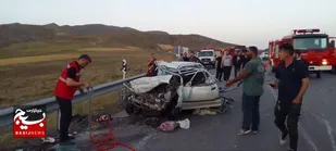 حادثه رانندگی در سه راه یلوجه خلخال  سه فوتی و ۳ مصدوم بر جای گذاشت