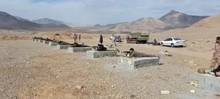 اجرای تمرینات رزمی و بالا بردن توان رزم بسیجیان گردان۱۱۴ امام حسین)علیه السلام(