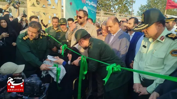 آیین افتتاح نمایشگاه فرهنگی و هنری