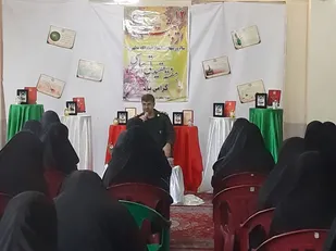یکی از هدفهای مهم بعثت پیامبر اکرم ص از سوی خداوند متعال انسان سازی و اصلاح نفوس جامعه است.