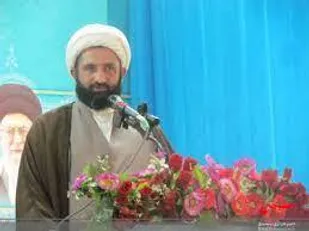 جنگ نرم ذهن جامعه را ازجایی به جایی دیگر منتقل می کنند