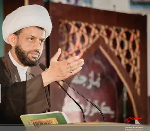 شرط الگو برداری از حاج قاسم فدا کردن همه چیز در راه ولایت است
