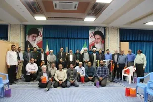 محفل شعر آئینی در میبد برگزار شد