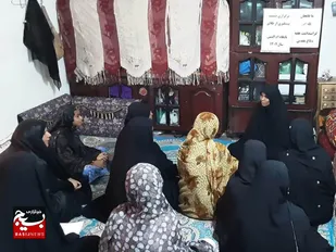 نشست تخصصی &laquo;پیشگیری از طلاق&raquo; به مناسبت هفته دفاع مقدس در منطقه کمب برگزار شد