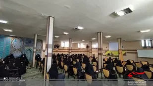 همایش فرماندهان بسیج و مدیران محلات ناحیه مقاومت شهرستان قم