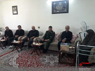 سبک زندگی شهدا در جامعه تبیین شود