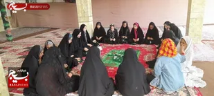 برپایی سفره صلوات در روستای مسن