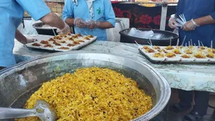 خدمت رسانی موکب شهدای قاقازان به زائرین اربعین حسینی