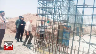 تلاش جهادگران جهت ساخت مخازن آب در گرمای طاقت فرسای جازموریان